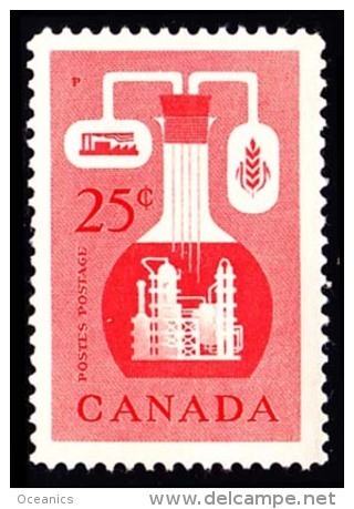Canada (Scott No. 362 - Industrie Pétplière / Oil Industry) [**] - Neufs