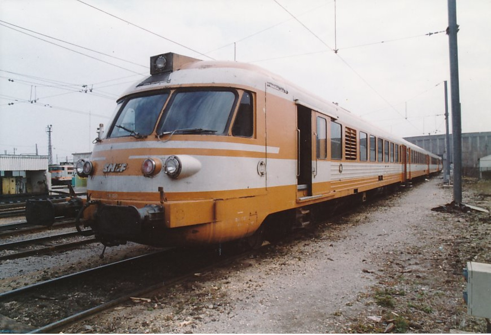 Avignon (84) 07/03/1996 - Rame ETG 1510/1010 - Trains