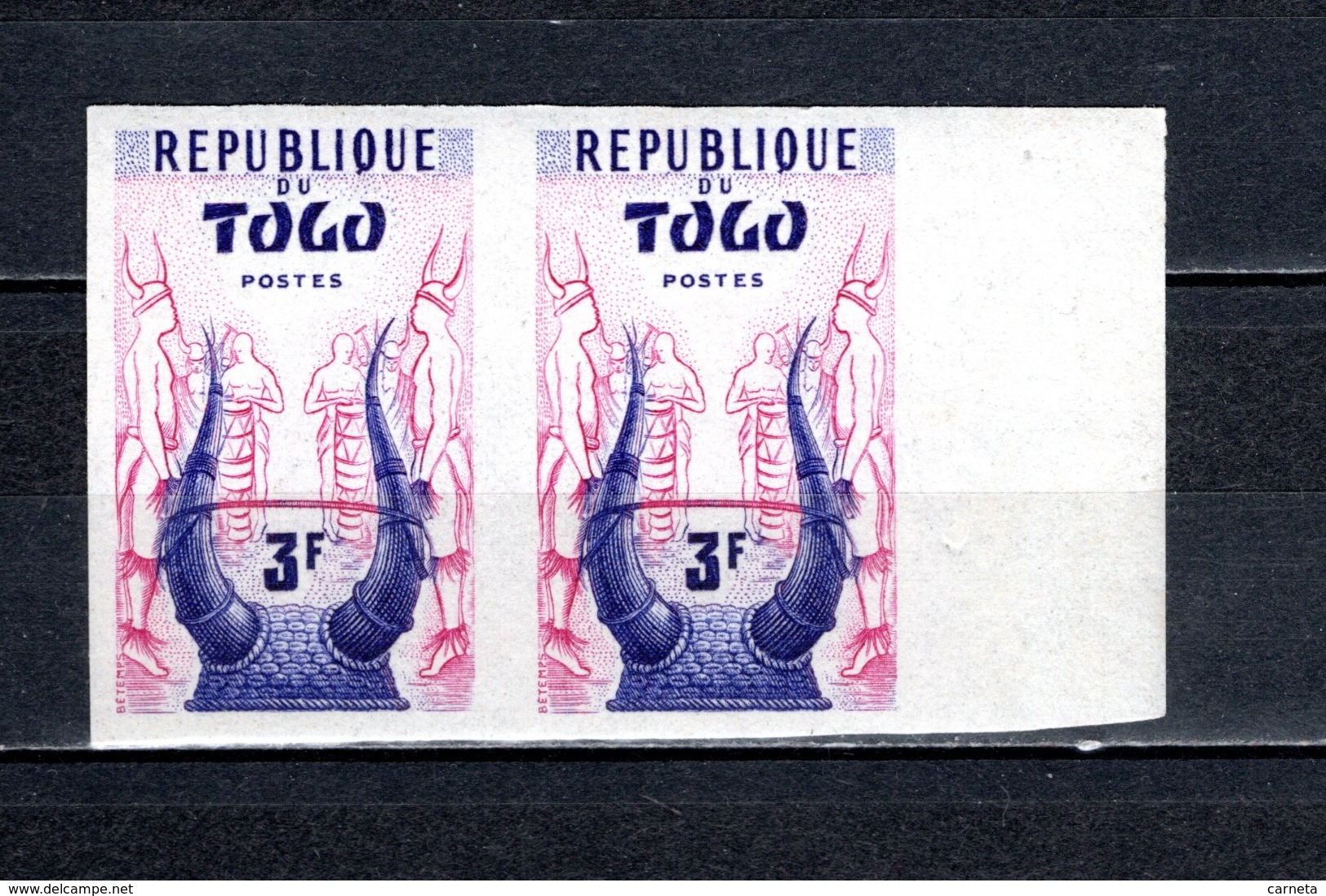 TOGO N° 280  NON DENTELE EN PAIRE   NEUF SANS CHARNIERE COTE ? €  CASQUE   VOIR DESCRIPTION - Togo (1960-...)