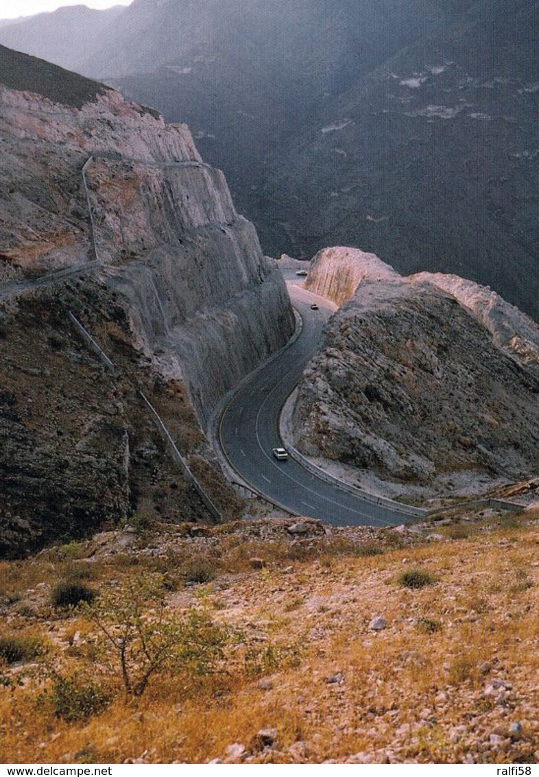 1 AK Oman * Road To Yemen, Dhofar * - Oman