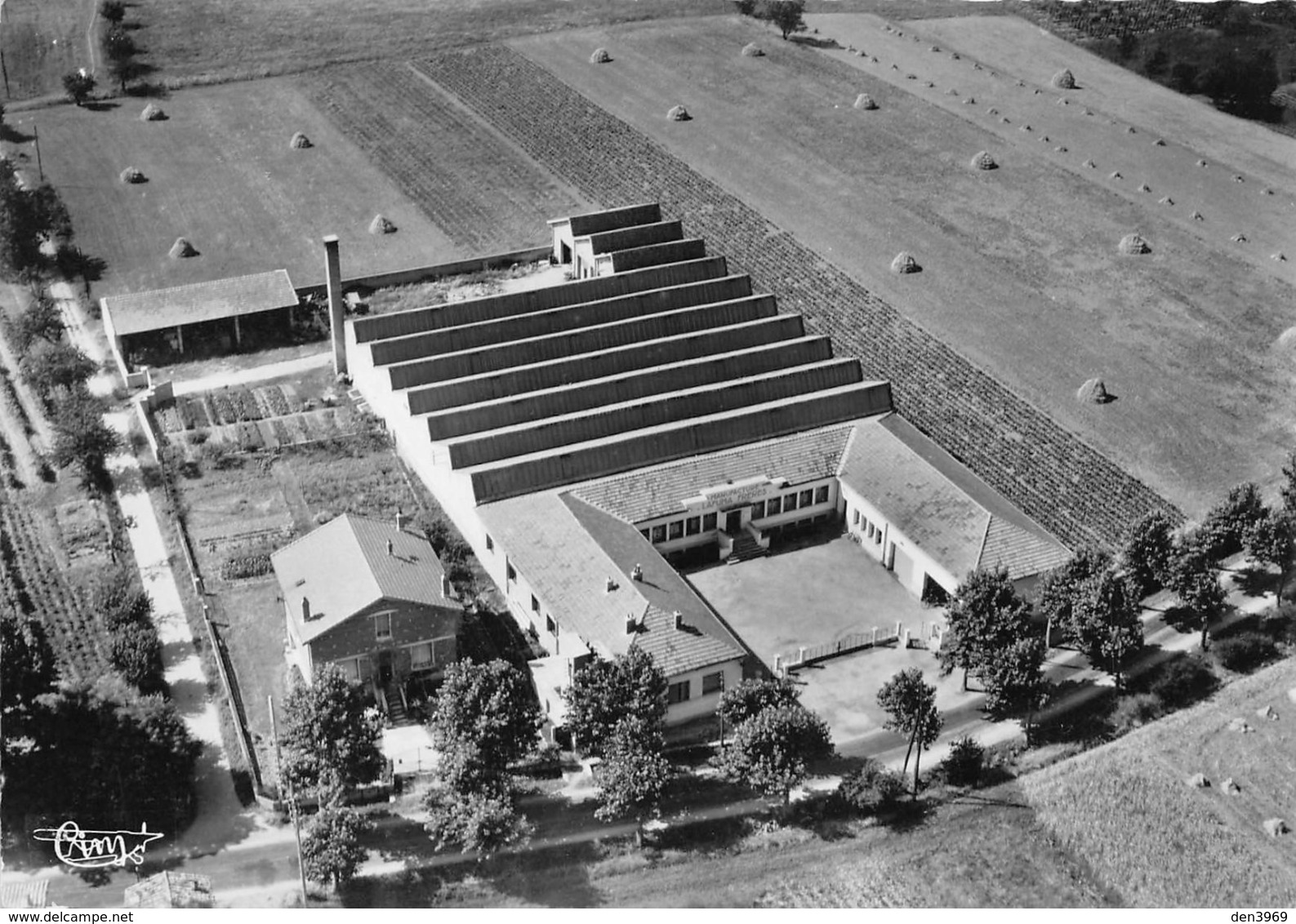 ANNEYRON - Vue Aérienne Sur Les Usines Lafuma - Cliché Ray-Delvert, Villeneuve-sur-Lot, Agen - Altri & Non Classificati