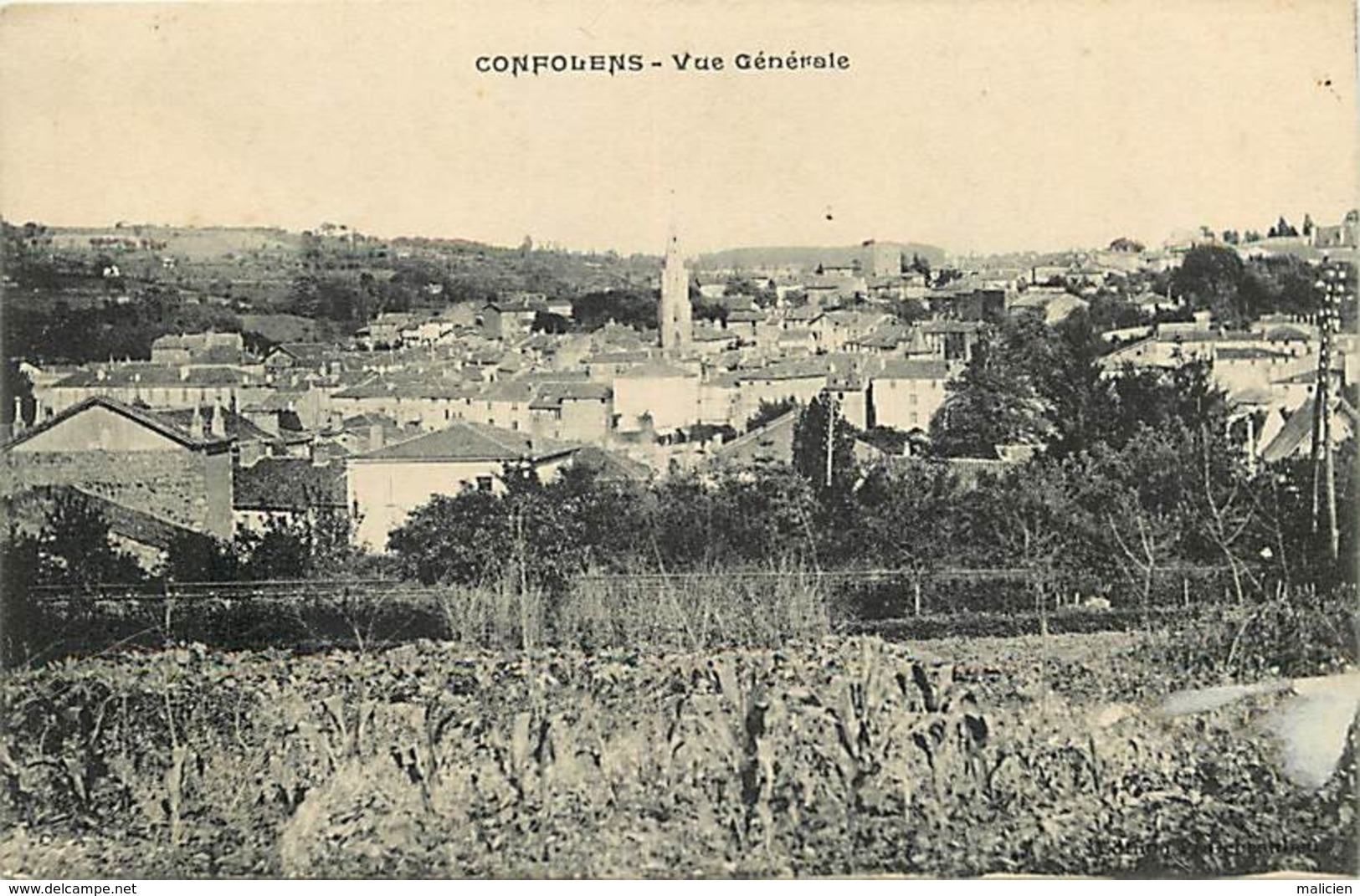 - Charente -ref-B851- Confolens - Vue Generale - Carte Bon Etat - - Confolens