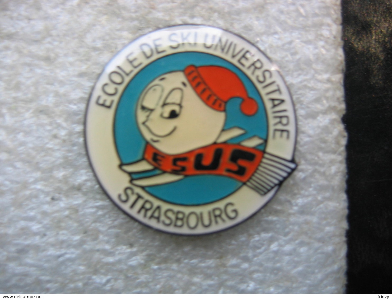 Pin's ESUS (Ecole De Ski Universitaire De Strasbourg) - Winter Sports