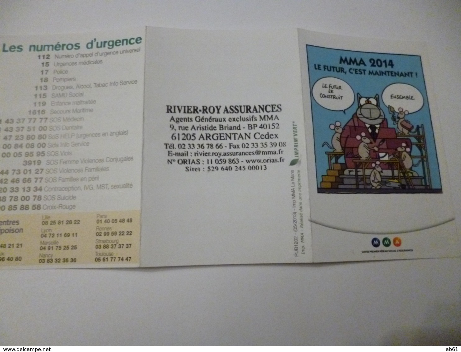 Dessin Du Chat Sur Un Petit Calendrier Assurances De 2014  ( Pub Pour Assurance D'argentan ) - Small : 2001-...