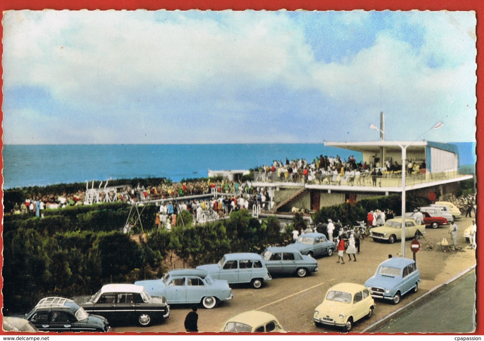 Saint-Denis De La Réunion-   La Piscine Municipale D'Eau Salée- Edit H.M. BADAT- Paypal Sans Frais - Saint Denis