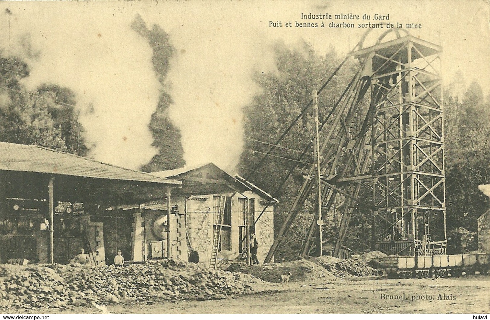 30  INDUSTRIE MINIERE DU GARD - PUIT ET BENNES A CHARBON SORTANT DE LA MINE (ref 6351) - Autres & Non Classés