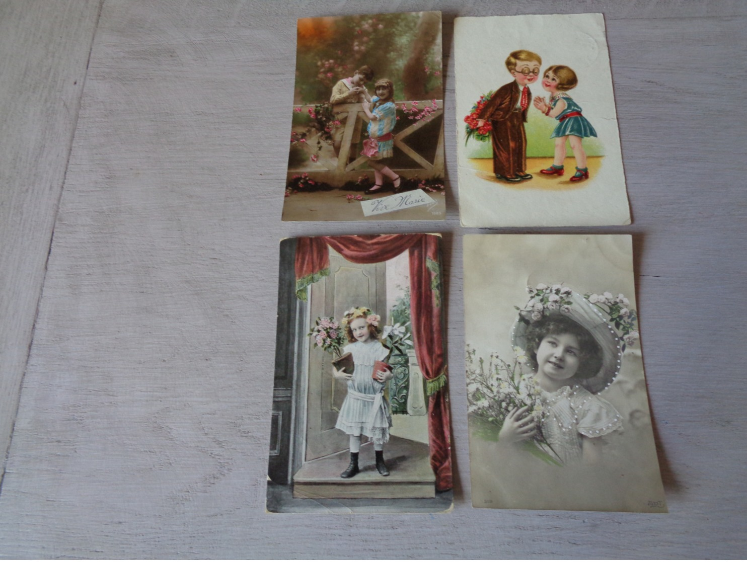 Beau lot de 60 cartes postales de fantaisie enfants  enfant      Mooi lot van 60 postkaarten van fantasie kinderen  kind