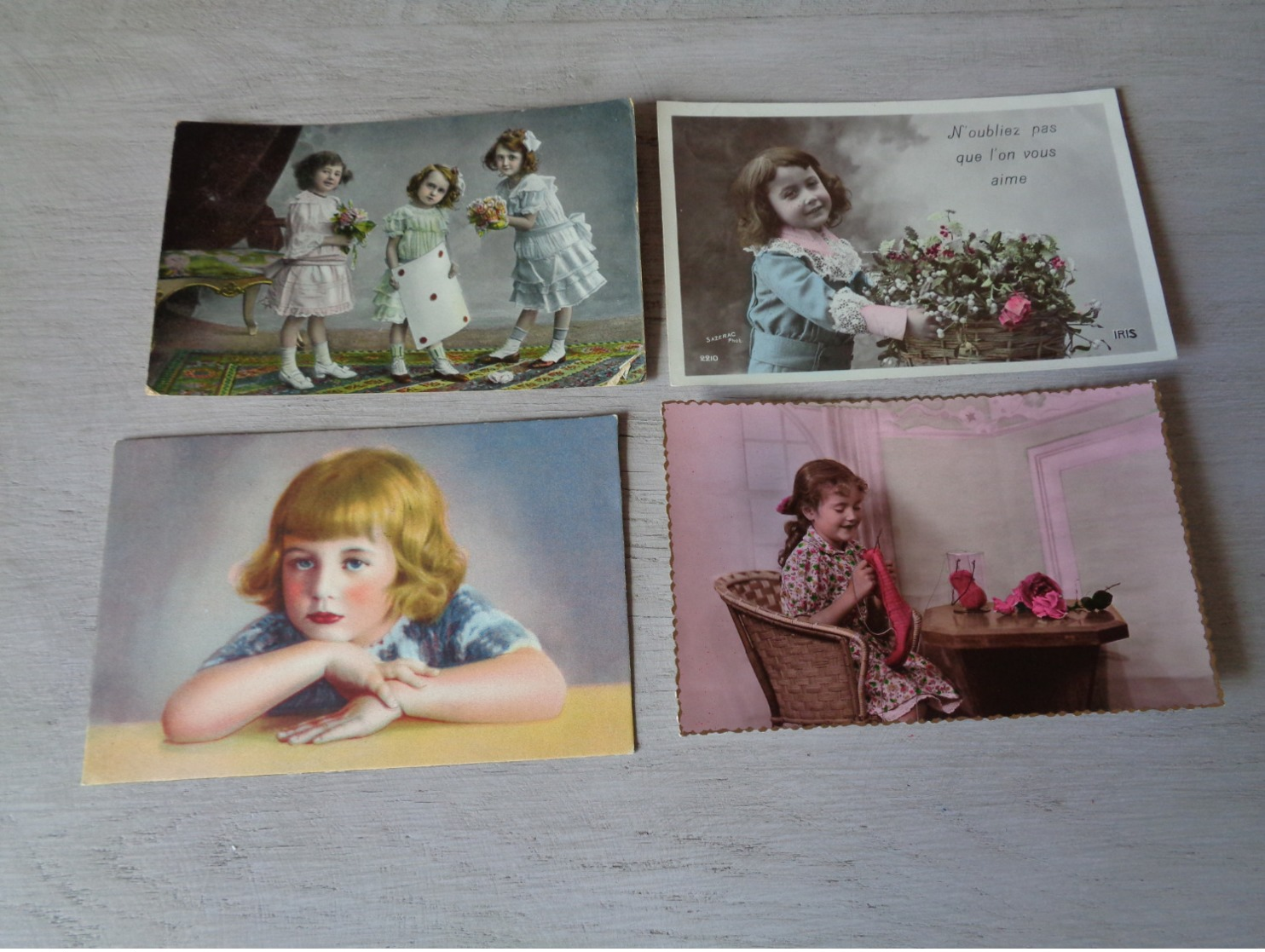 Beau lot de 60 cartes postales de fantaisie enfants  enfant      Mooi lot van 60 postkaarten van fantasie kinderen  kind