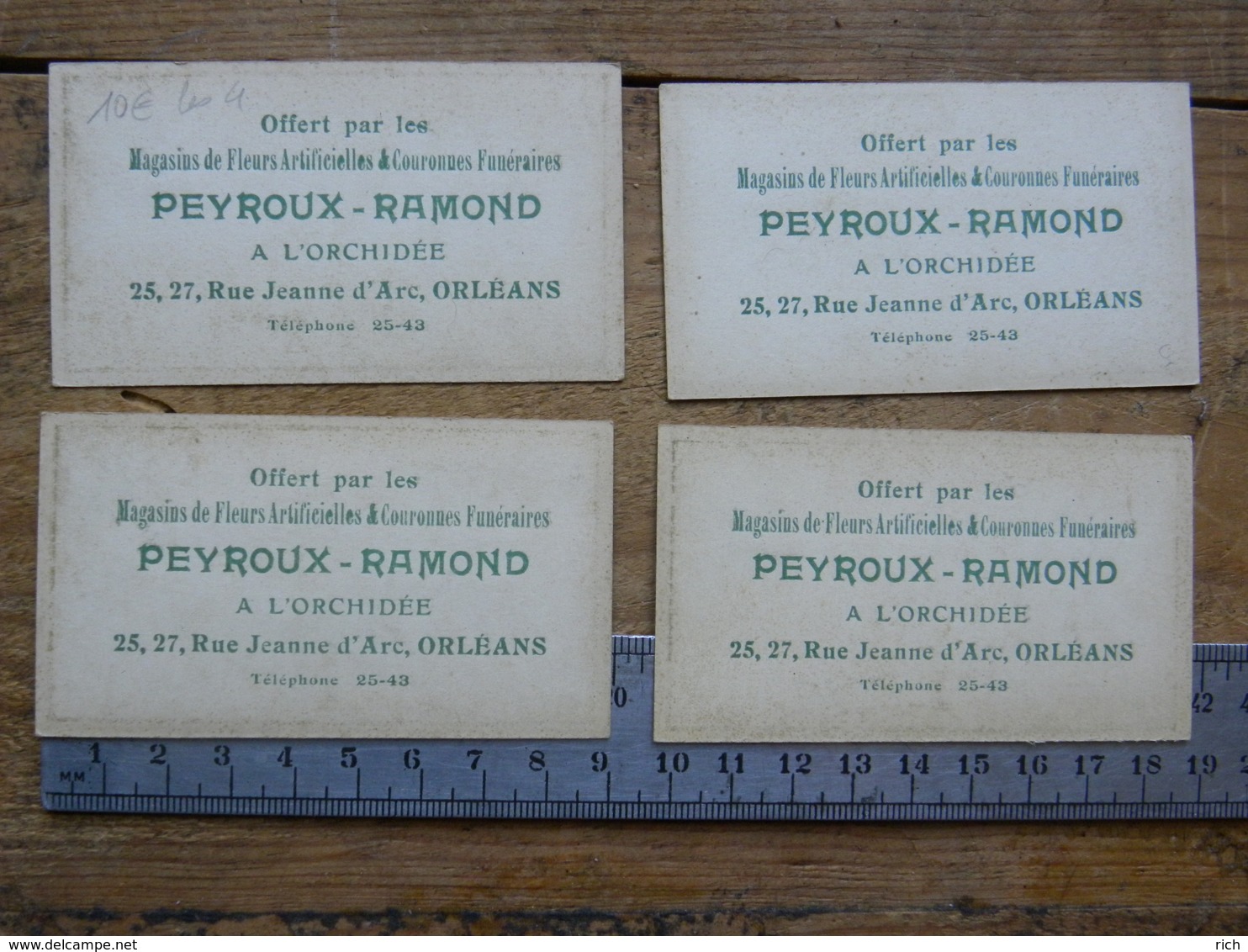 4 Carte Parfumée - L.T. PIVER PARIS - Rêve D'or - Offet Par Peyroux Ramond 25, 27, Rue Jeanne D'Arc  45 Orléans - - Ohne Zuordnung