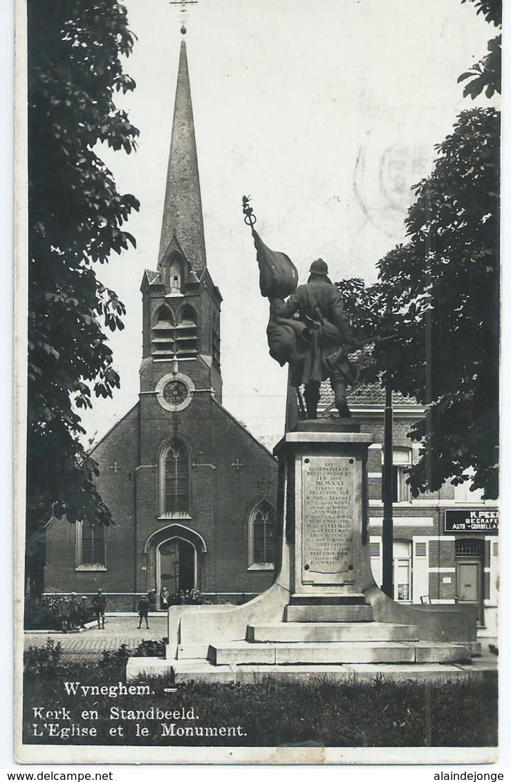 Wijnegem - Wyneghem - Kerk En Standbeeld - L'Eglise Et Le Monument - 1947 - Wijnegem