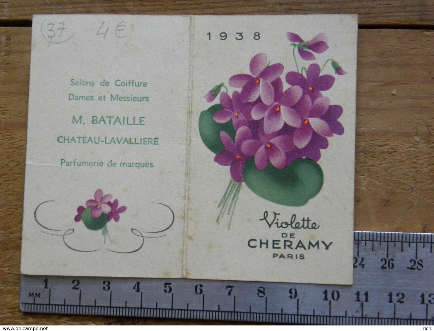 Carte Parfumée - Violette De CHERAMY - Pub Coiffure BATAILLE 37 Château Lavallière - Calendrier 1938 - Unclassified