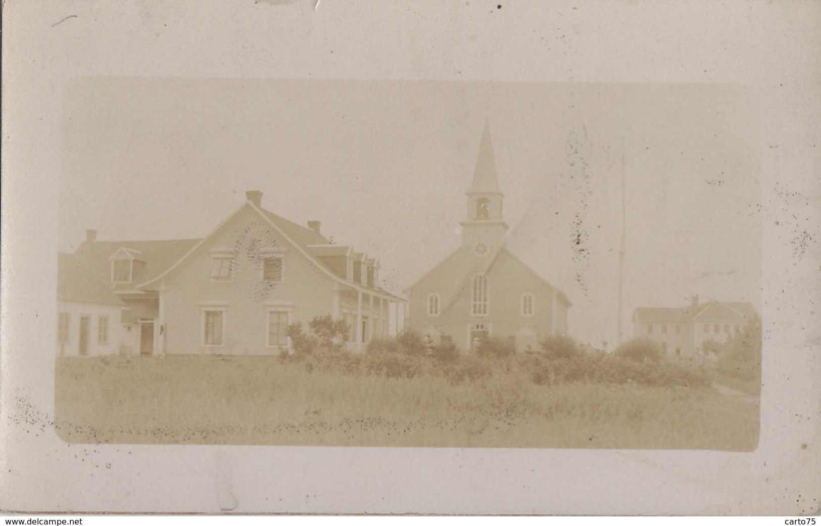 Photographie - Carte-Photo - Village Et Eglise - Lieu à Situer - Fotografie