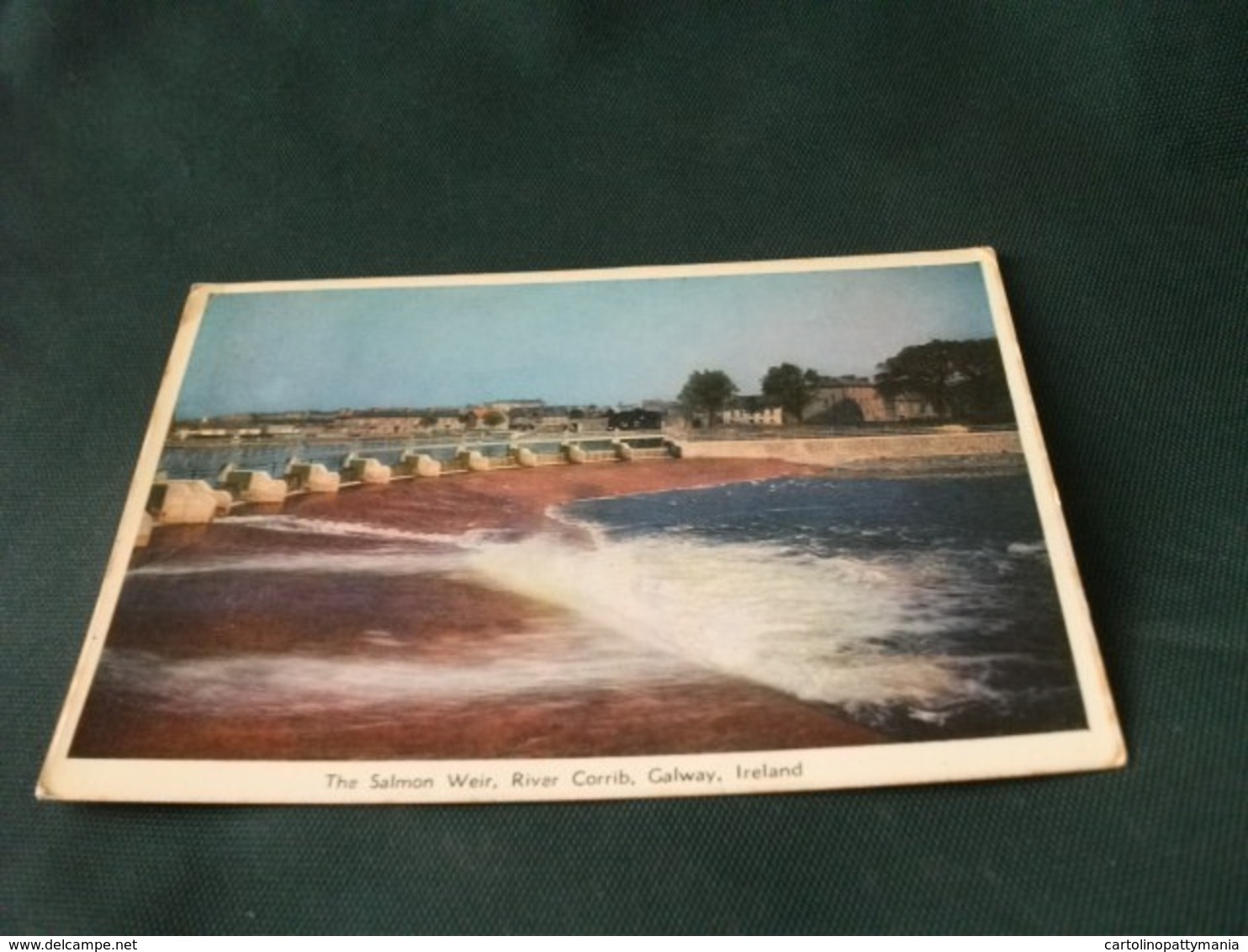 DIGA INVASO LAGO ARTIFICIALE THE SALMON WEIR RIVER CORRIB GALWAY IRELAND EIRE IRLANDA PIEGA ANG. - Invasi D'acqua & Impianti Eolici