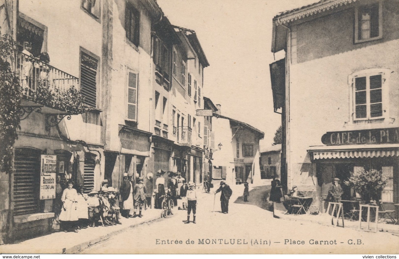 Entrée De Montluel (01 - Ain) La Place Carnot - édit CB Circulée 1919 - Montluel