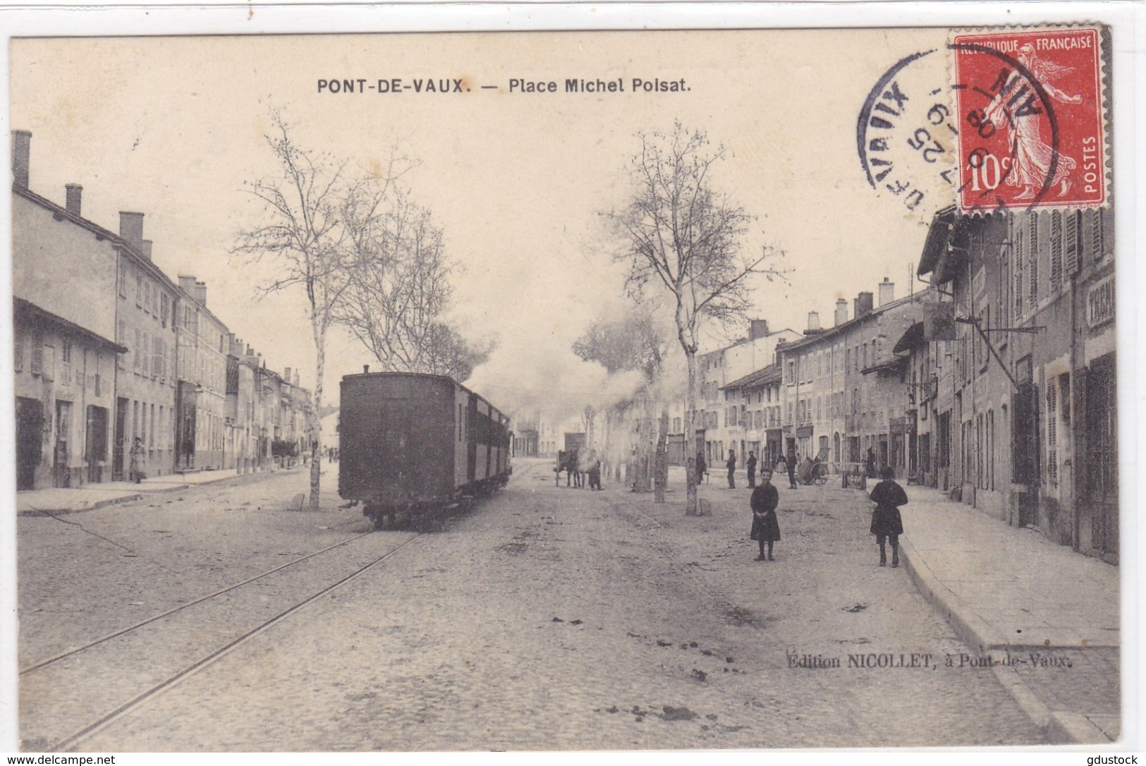 Ain - Pont-de-Vaux - Place Michel Poisat - Pont-de-Vaux