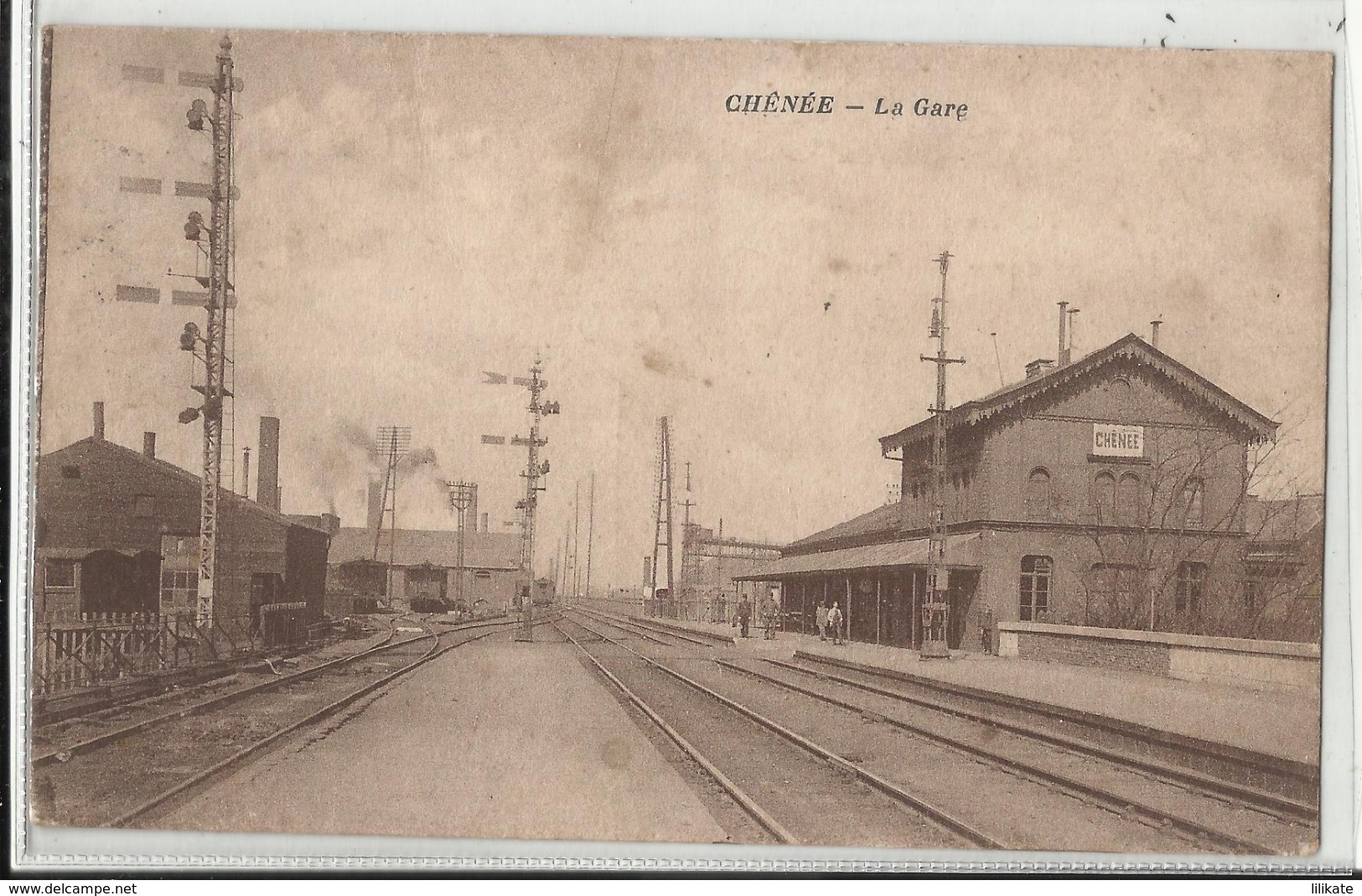 CHENEE - La Gare 191? - Gares - Sans Trains