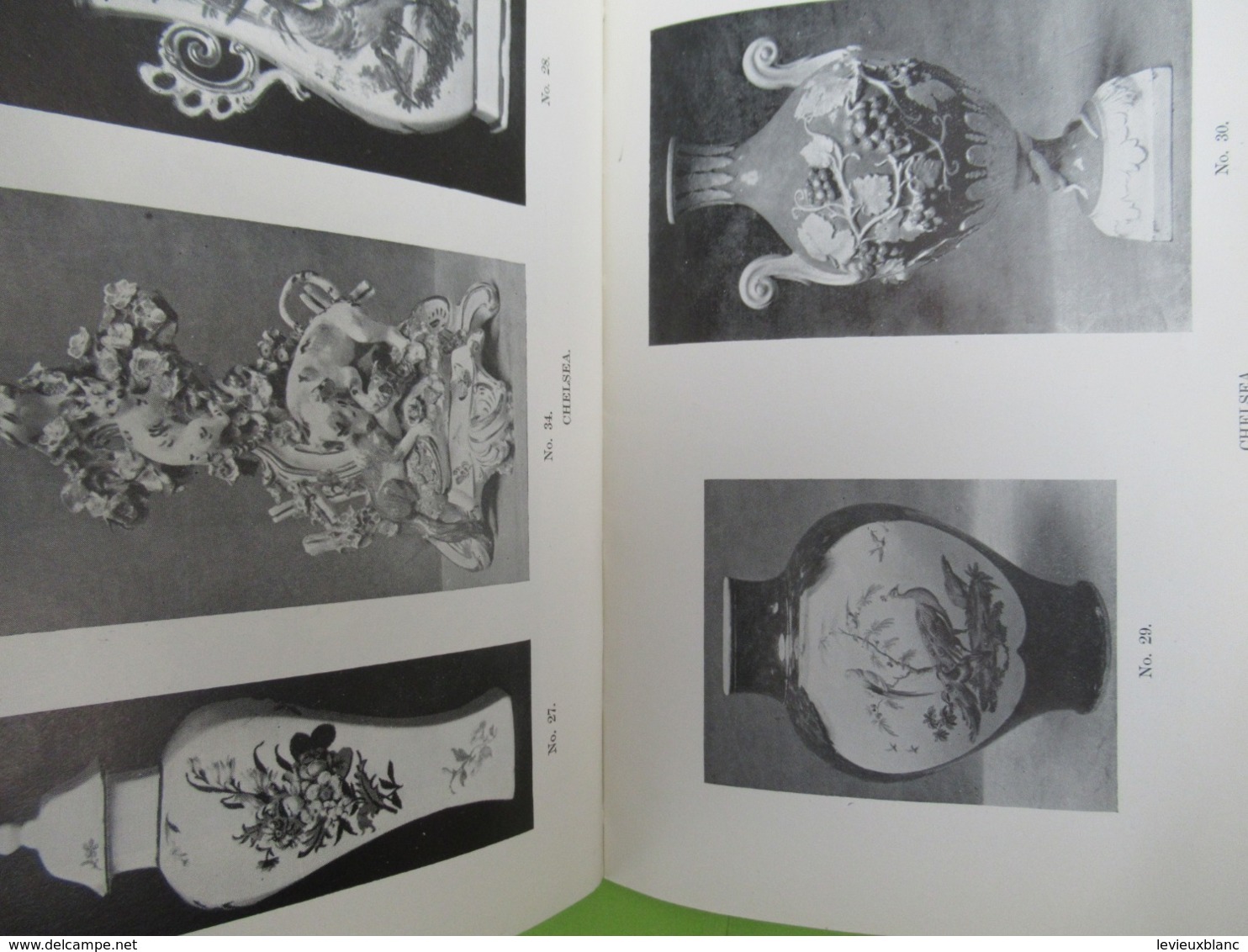 Catalogue/THe Holburne of Menstrie Museum/ BATH/ English Porcelain/ / 1931  CAT271