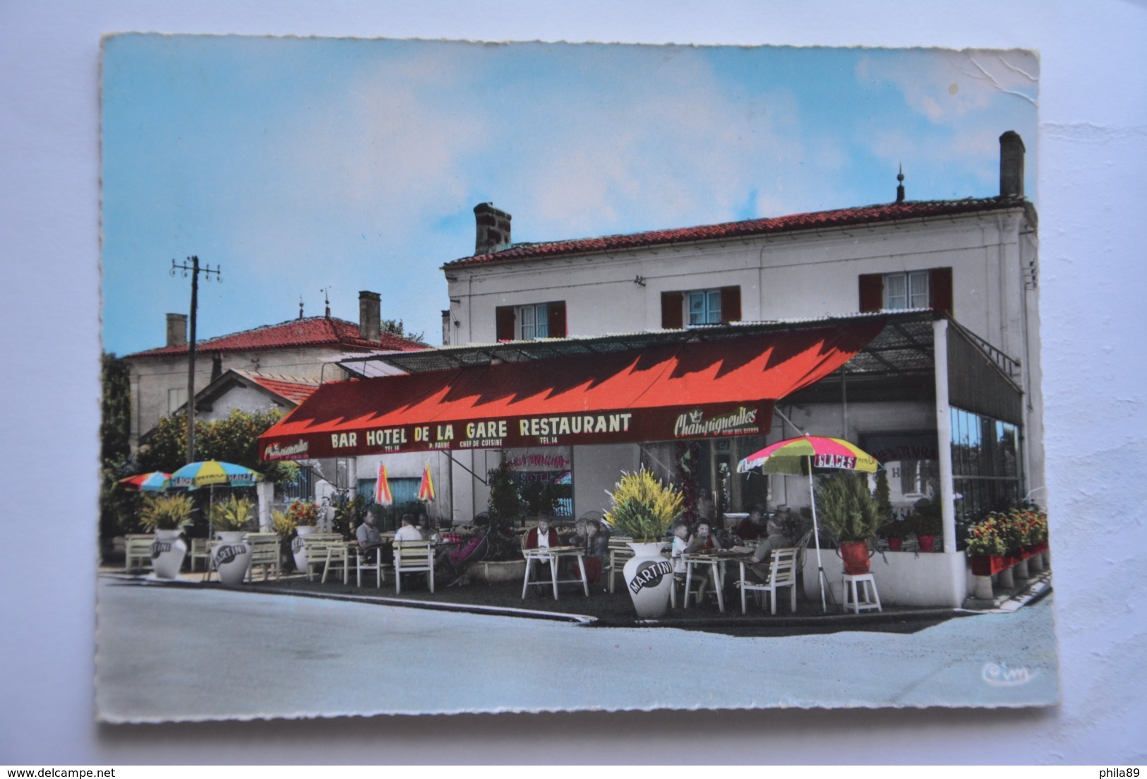 SAINT-MEDARD-de-GUIZIERES-hotel De La Gare-peu Courante Sous Cet Angle-bieres Champignelles - Autres & Non Classés