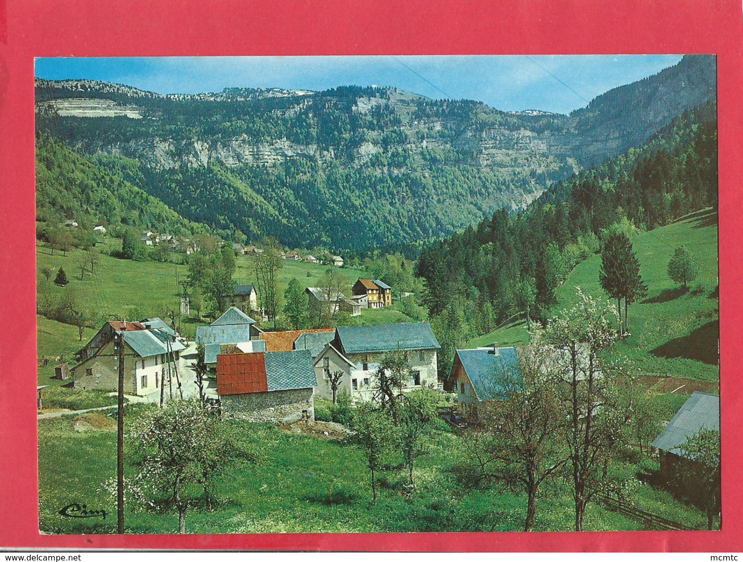 CPM - St Pierre D'Entremont  -(38. Isere - 73 - Savoie ) - Village De Saint Même - Saint-Pierre-d'Entremont