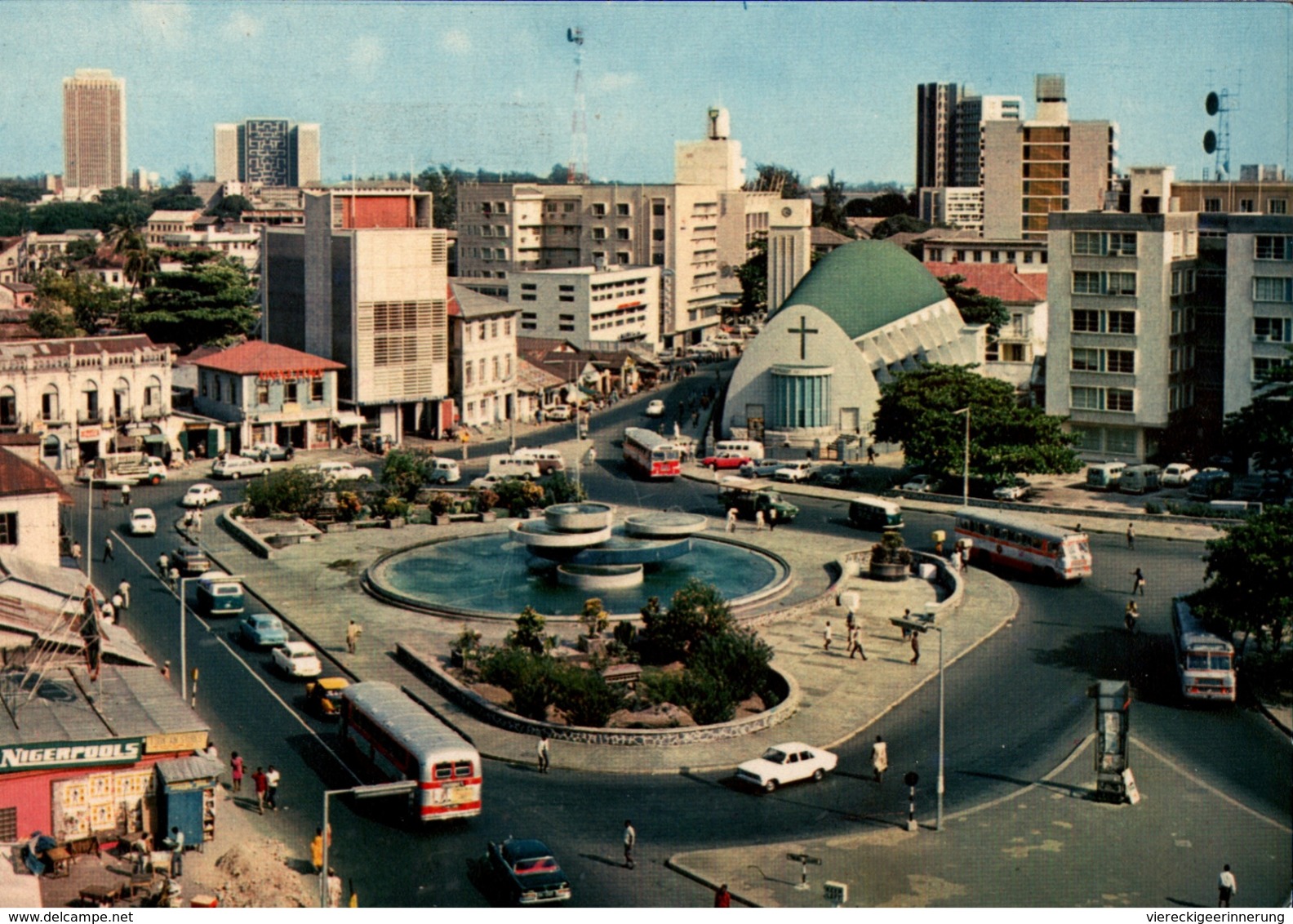 !  Modern Postcard Lagos, Tinubu Square, Nigeria, Church, Eglise - Nigeria