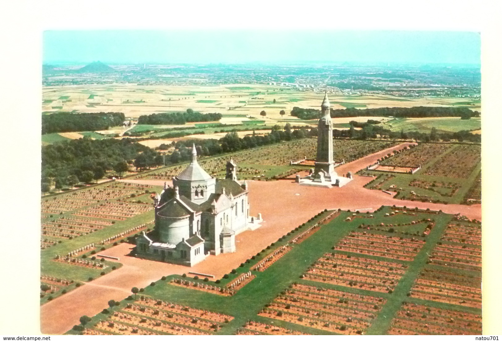 V10-61-dep.62- Pas De Calais-notre Dame De Lorette La Basilique Et L'ossuaire-- - Autres & Non Classés