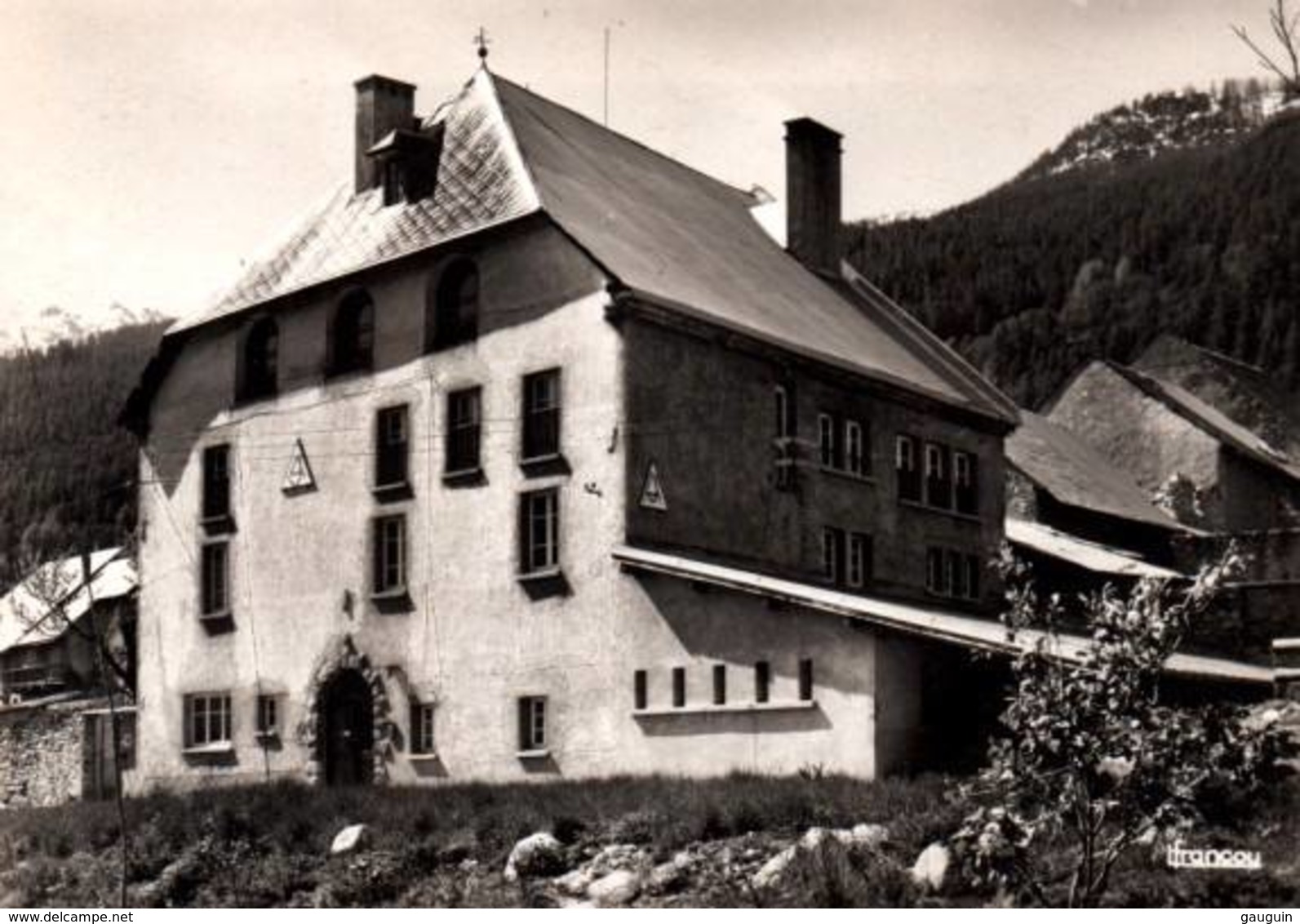 CPSM - SERRE-CHEVALIER - AUBERGE De LA JEUNESSE "LE BEZ" - LA SALLE Des ALPES ... - Serre Chevalier