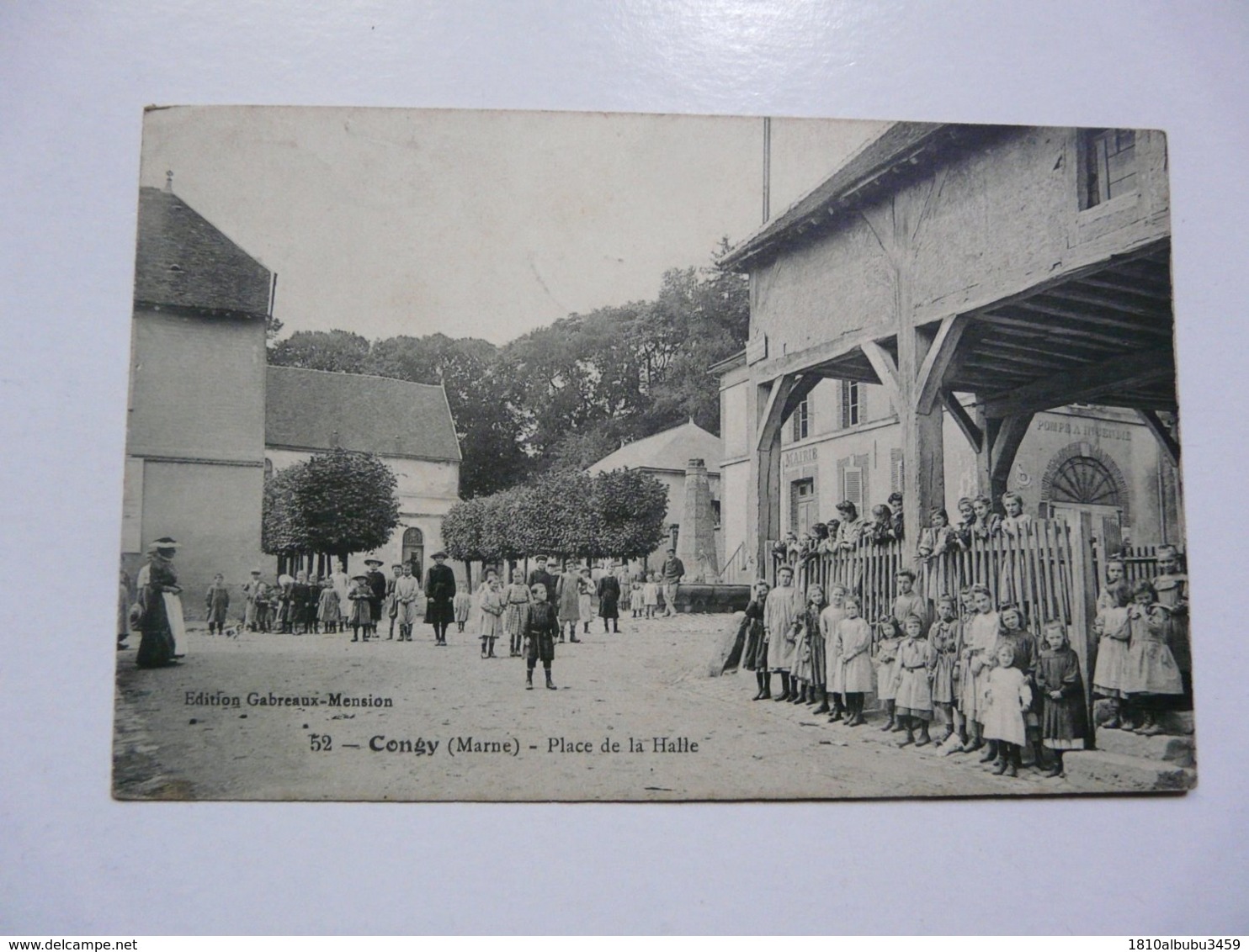 CPA 51 MARNE - CONGY : Place De La Halle - Autres & Non Classés