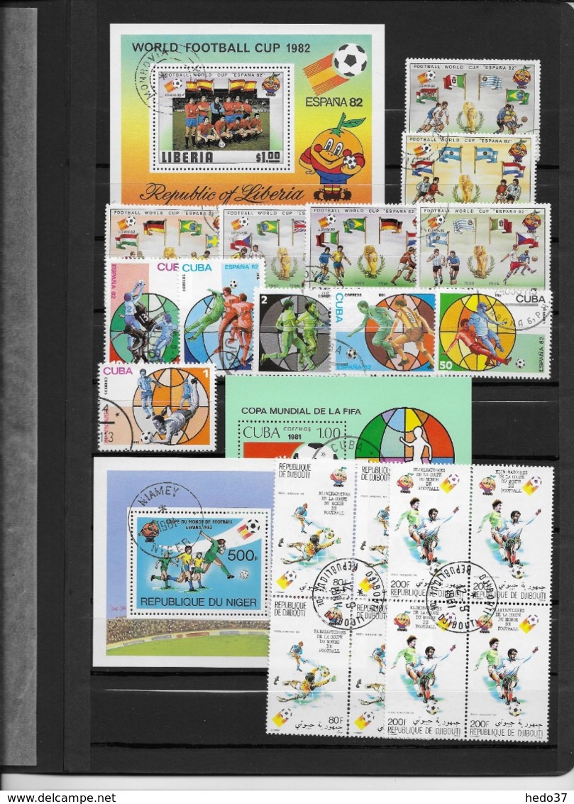 Thème Football - Collection Timbres Oblitérés - 15 Scans - Used Stamps