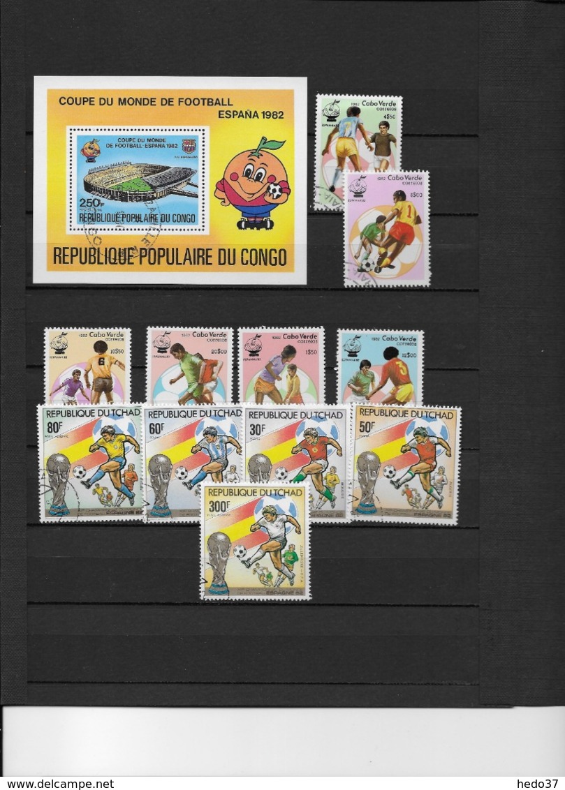Thème Football - Collection timbres oblitérés - 15 scans