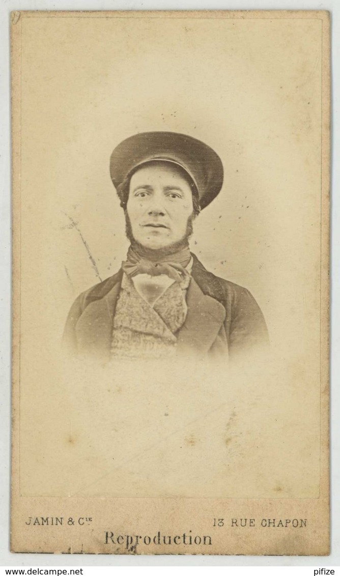 CDV 1868 Jamin & Cie à Paris . Homme Avec Collier De Barbe Et Casquette . - Anciennes (Av. 1900)