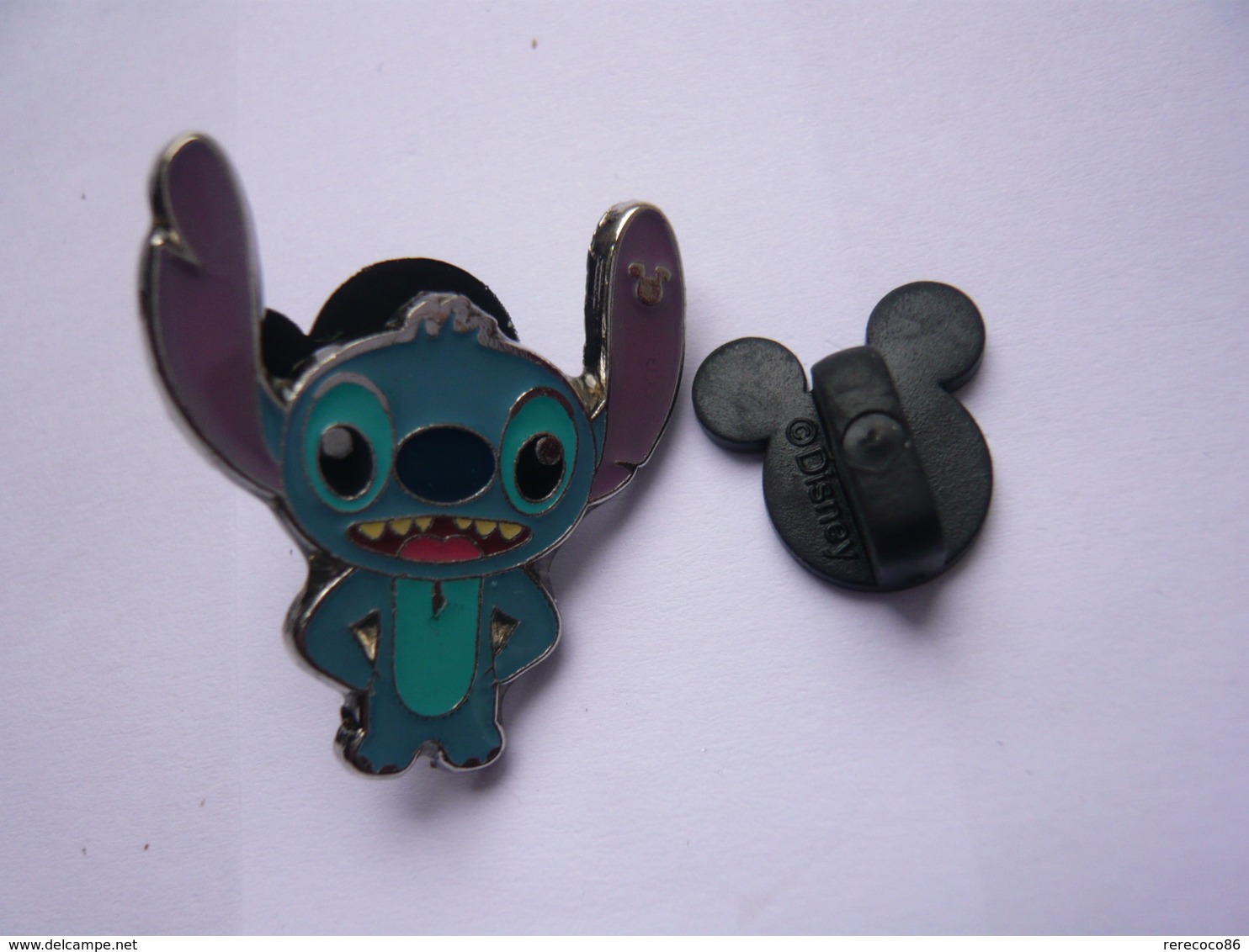 Big Pin S DISNEY STITCH Tbq - Disney