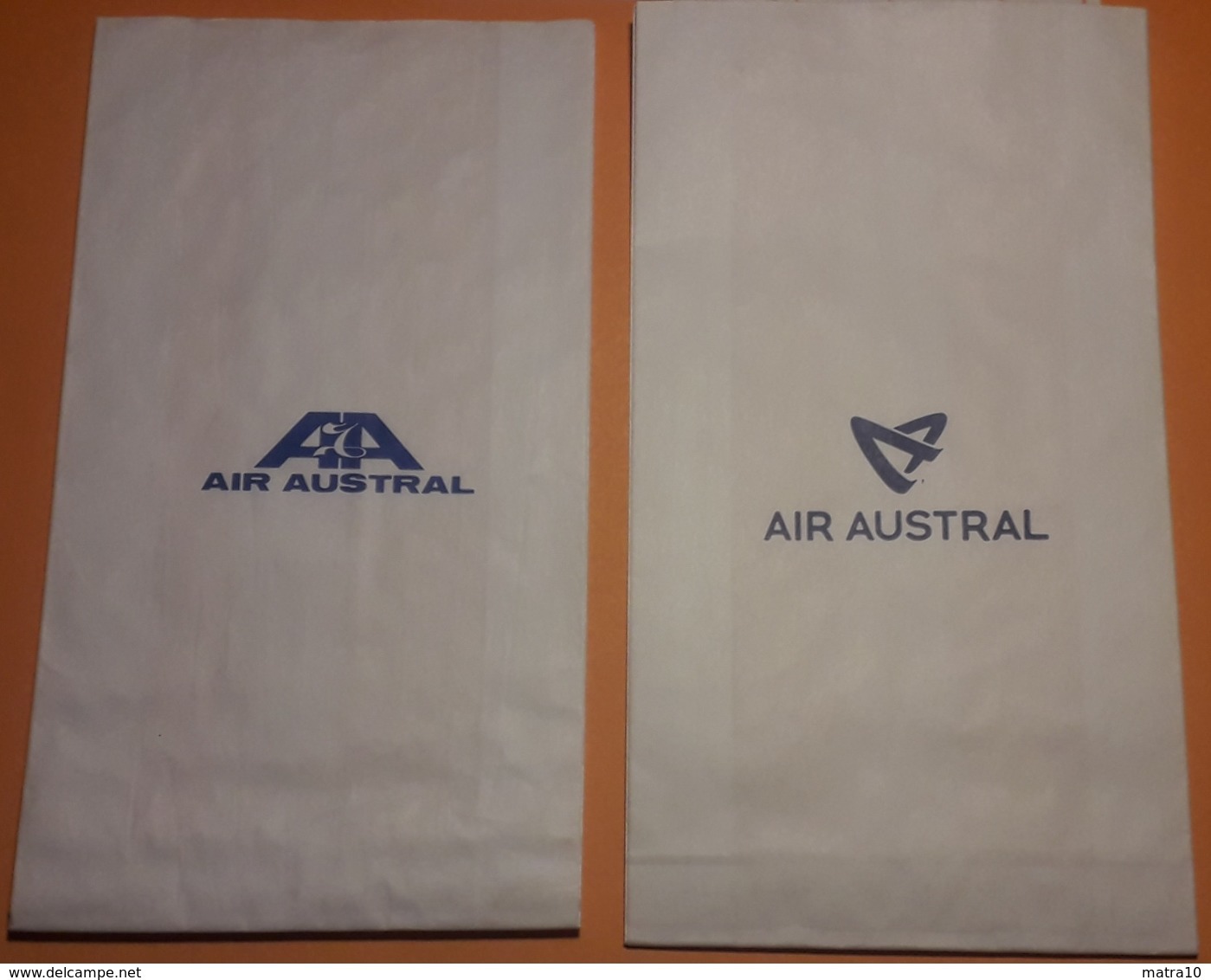 AIR AUSTRAL 2 Types Sac à Vomi Avion - Air Sickness Bag - Sacco Vomito Aereo - Waste Bag - Other & Unclassified
