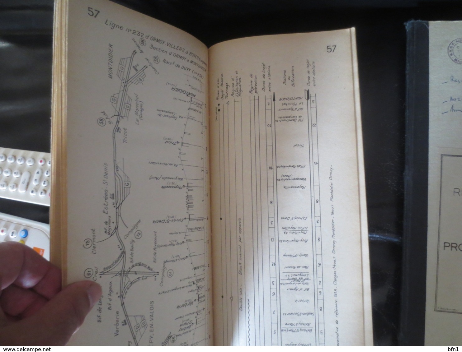 SNCF VINTAGE - RARE 2 CARNETS MARCHES TYPES 1951 ET PROFILS ET SCHEMAS 1960- COMME NEUFS