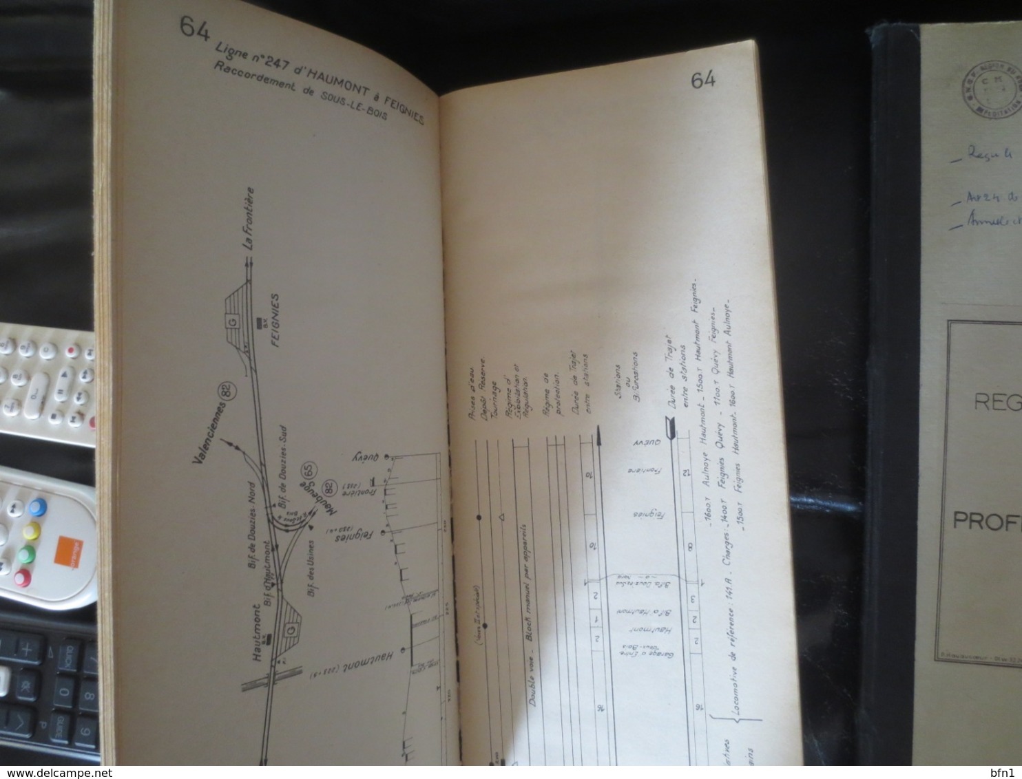 SNCF VINTAGE - RARE 2 CARNETS MARCHES TYPES 1951 ET PROFILS ET SCHEMAS 1960- COMME NEUFS