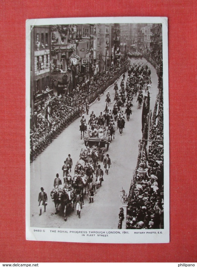 The Royal Process Through London  1911----------- RPPC Ref   3652 - Royal Families