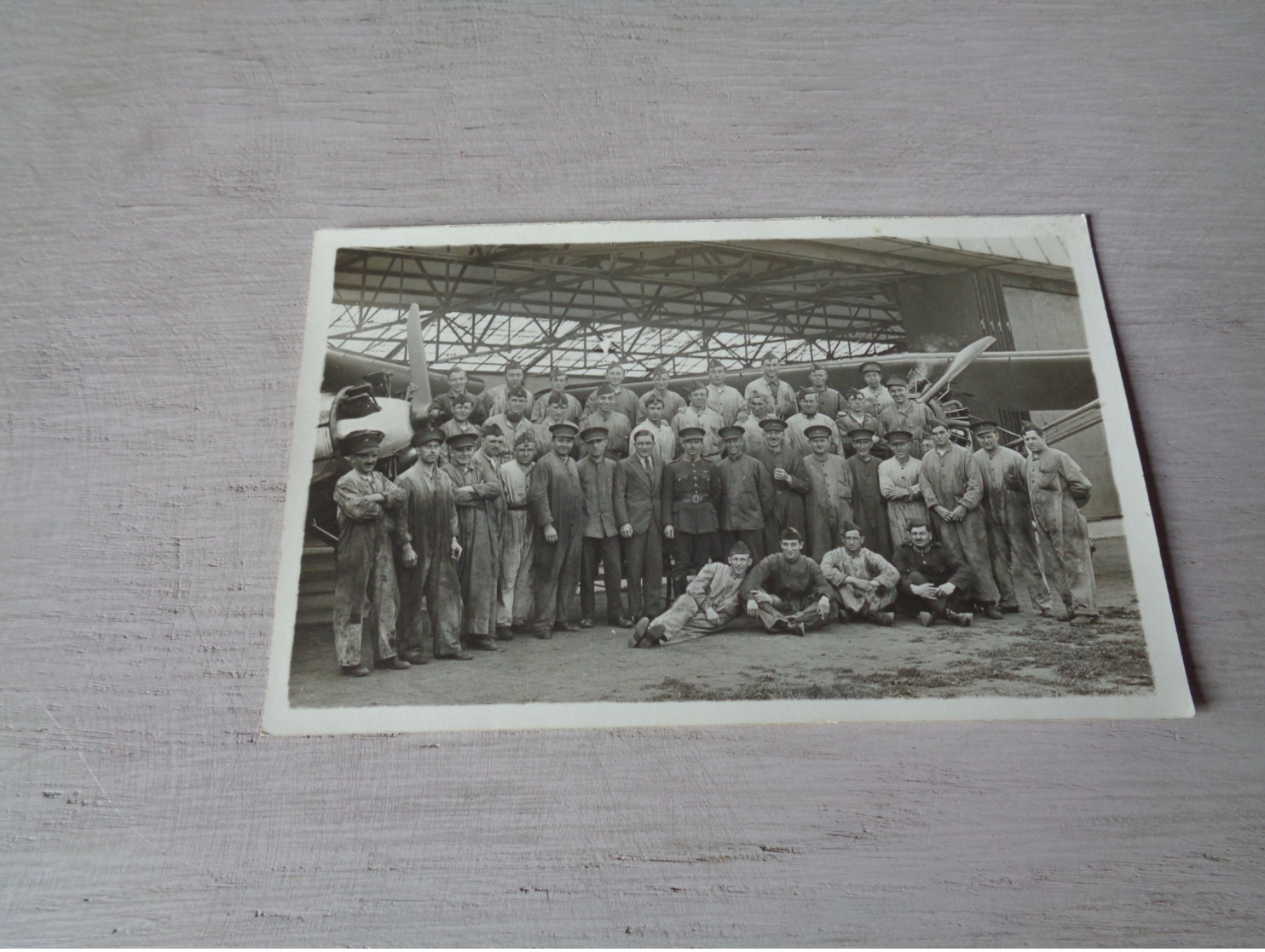 Militair ( 150 )  Militairen  Soldaat  Soldats  Soldat  Armée  Leger - Carte Photo  Fotokaart  - Avion  Vliegtuig - Personnages