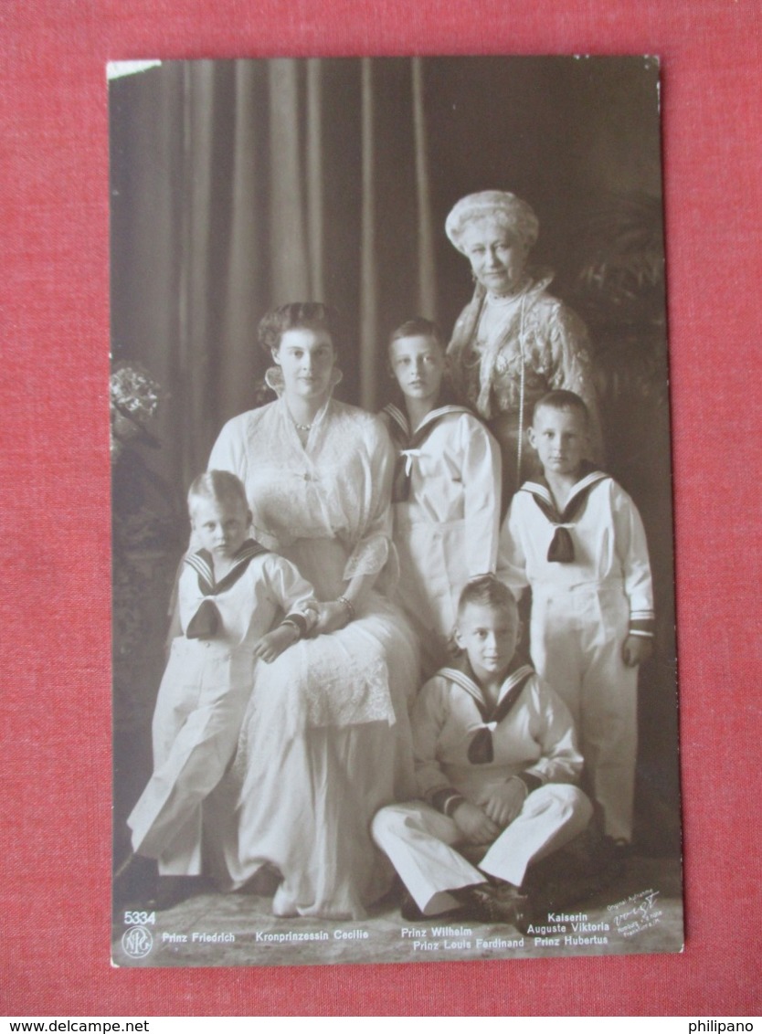 RPPC Germany Royal Family   Ref   3652 - Royal Families