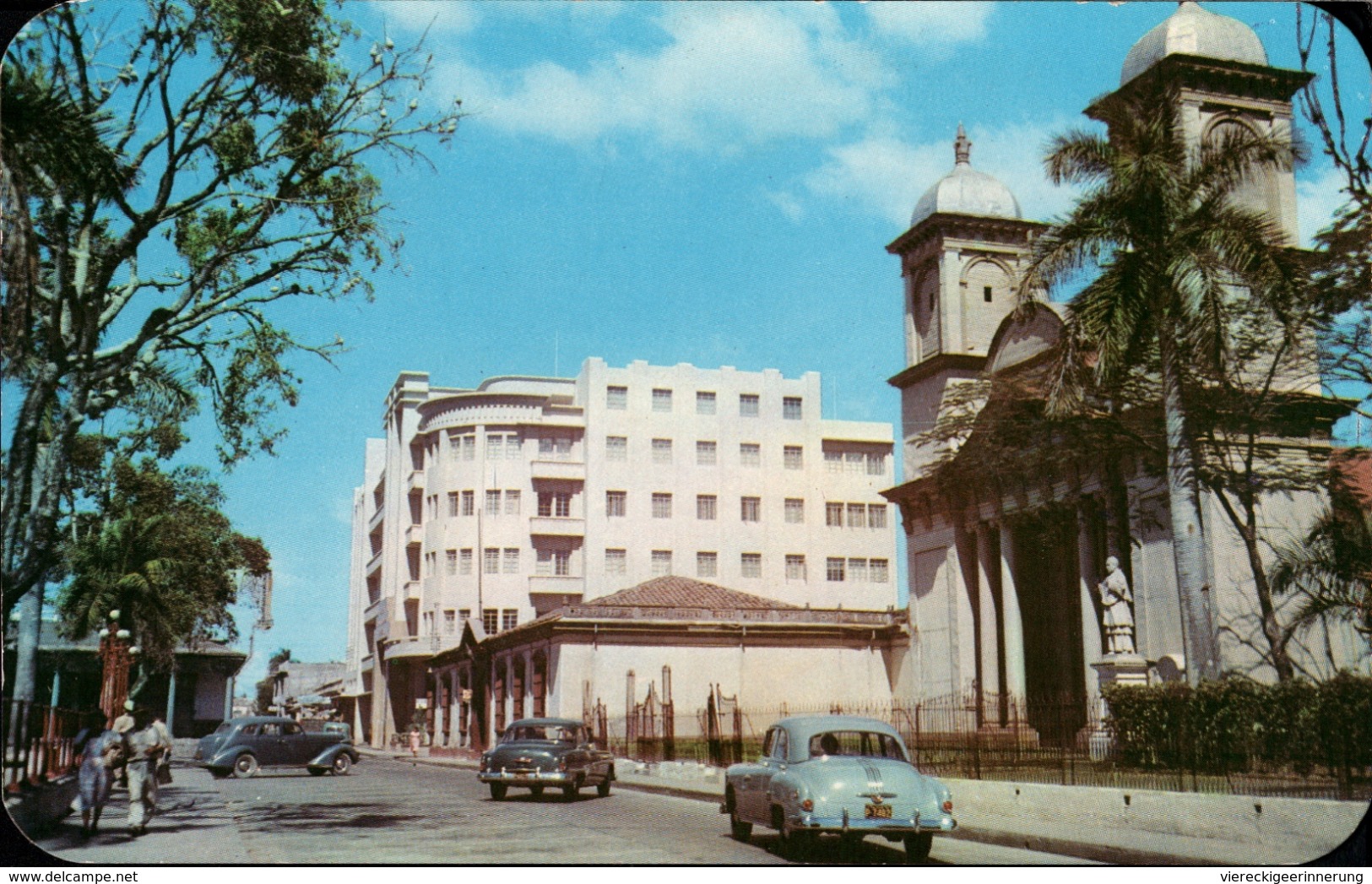 ! Moderne Ansichtskarte San Salvador, Autos, Cars - El Salvador