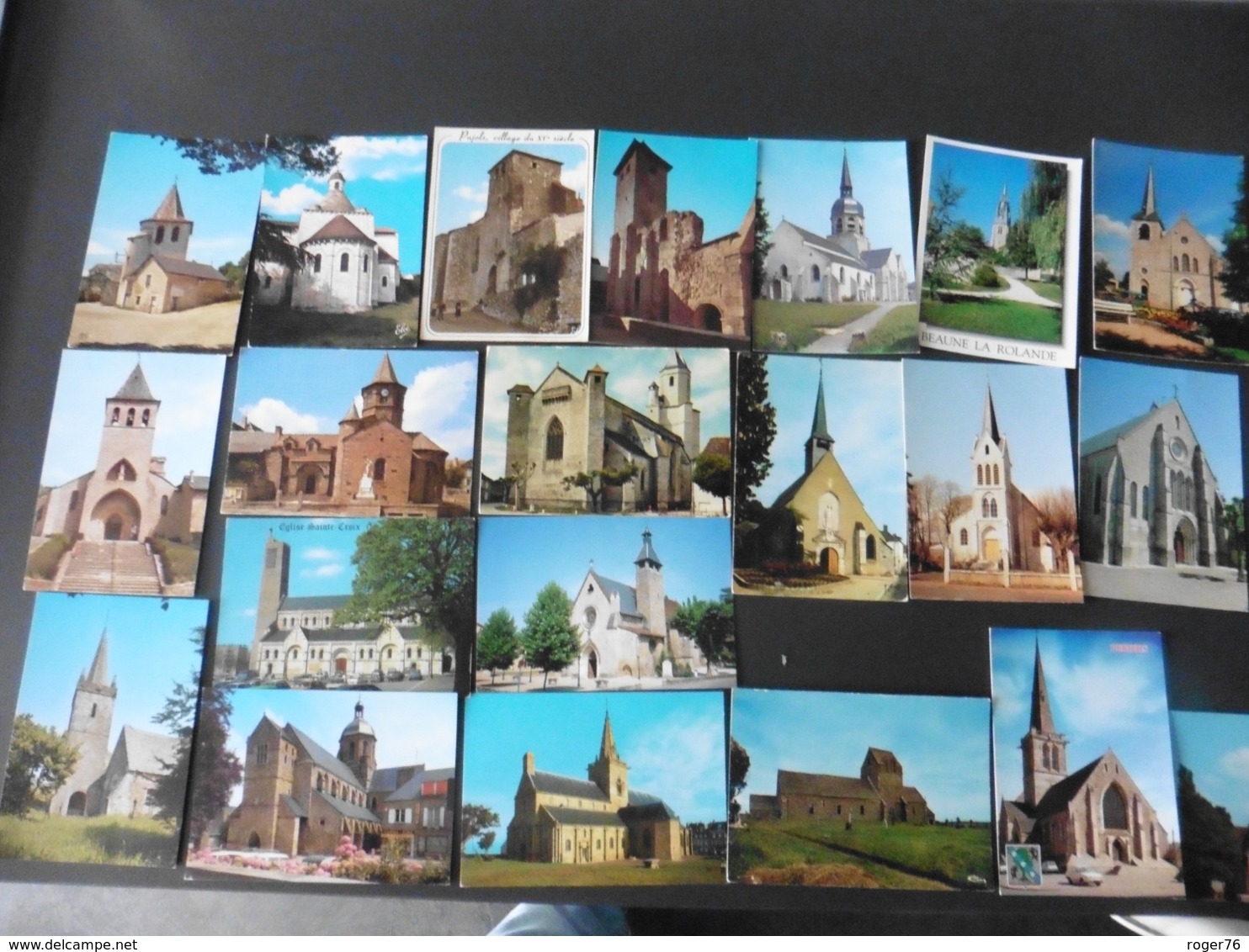 LOT  DE 300 CARTES  POSTALES  D  EGLISES - 100 - 499 Cartes