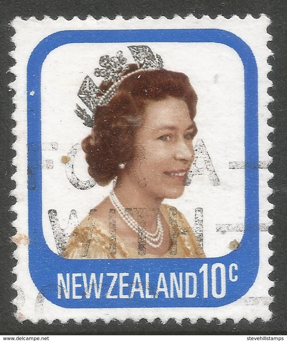 New Zealand. 1975 Definitives. 10c Used. SG 1094ab - Used Stamps