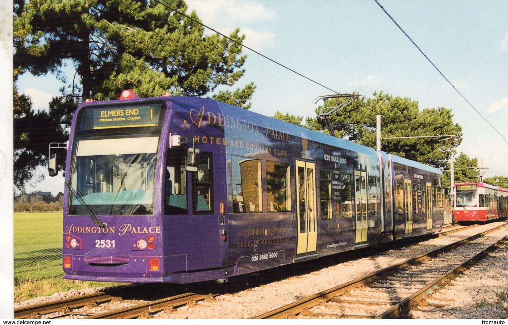 The 'Addington Palace' Tram Waits Behind No 2547 To Gain Access To The Elmers End Terminus  -  CPM - Strassenbahnen