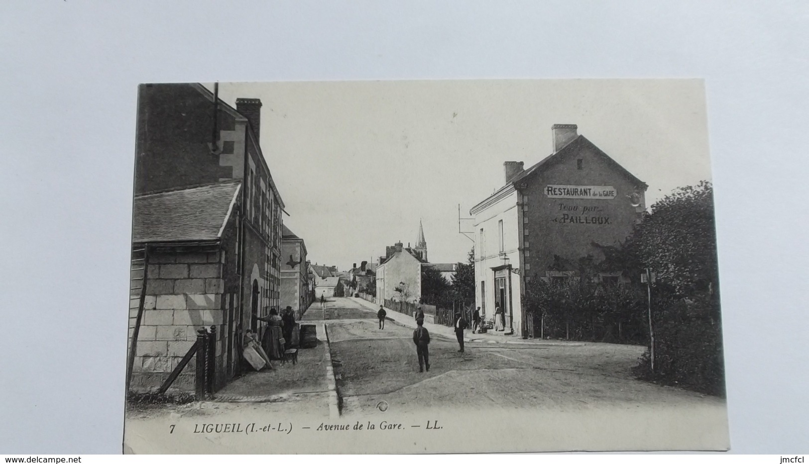 LIGUEIL Avenue De La Gare - Other & Unclassified