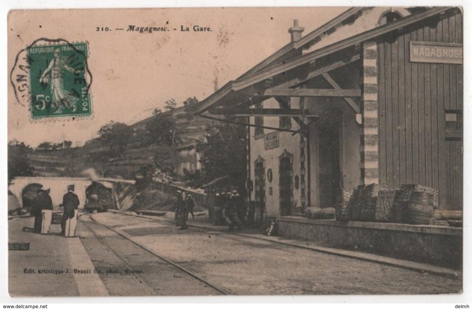 CPA 06 Train En Gare De MAGAGNOSC CHATEAUNEUF - Other & Unclassified