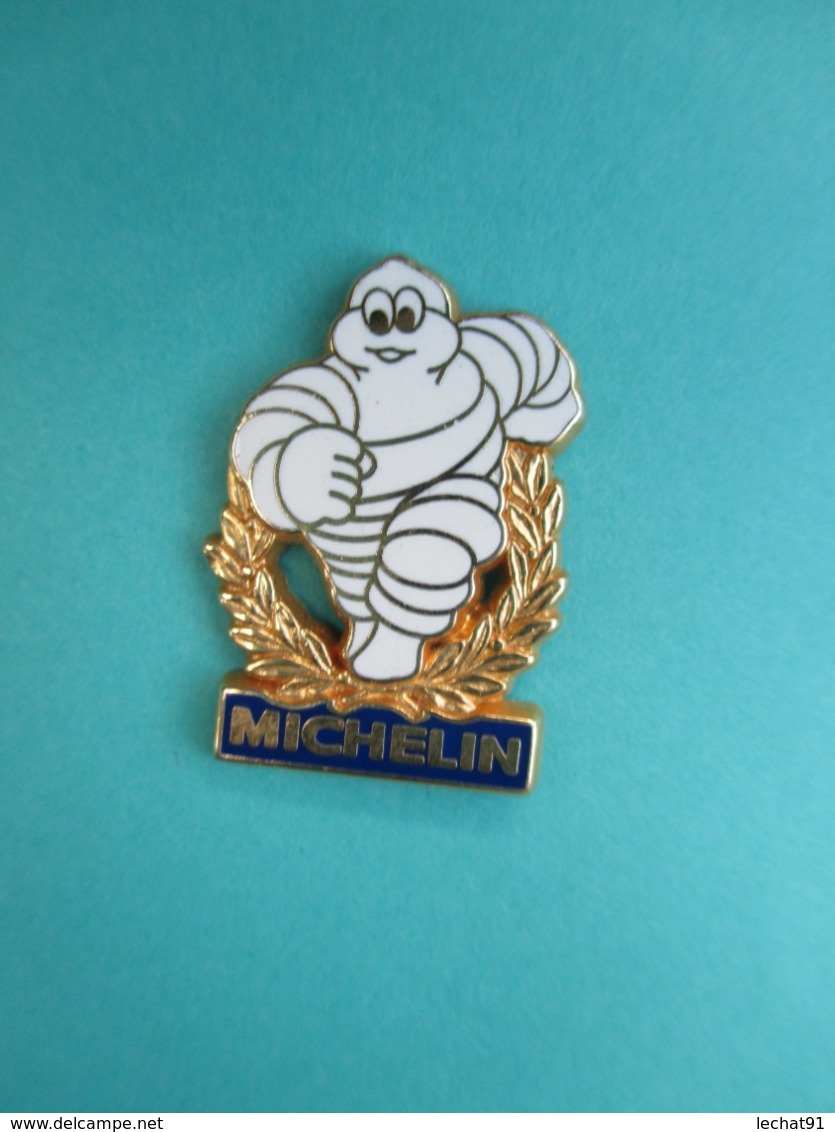 Pins Arthus Bertrand , Bibendum MICHELIN - Arthus Bertrand