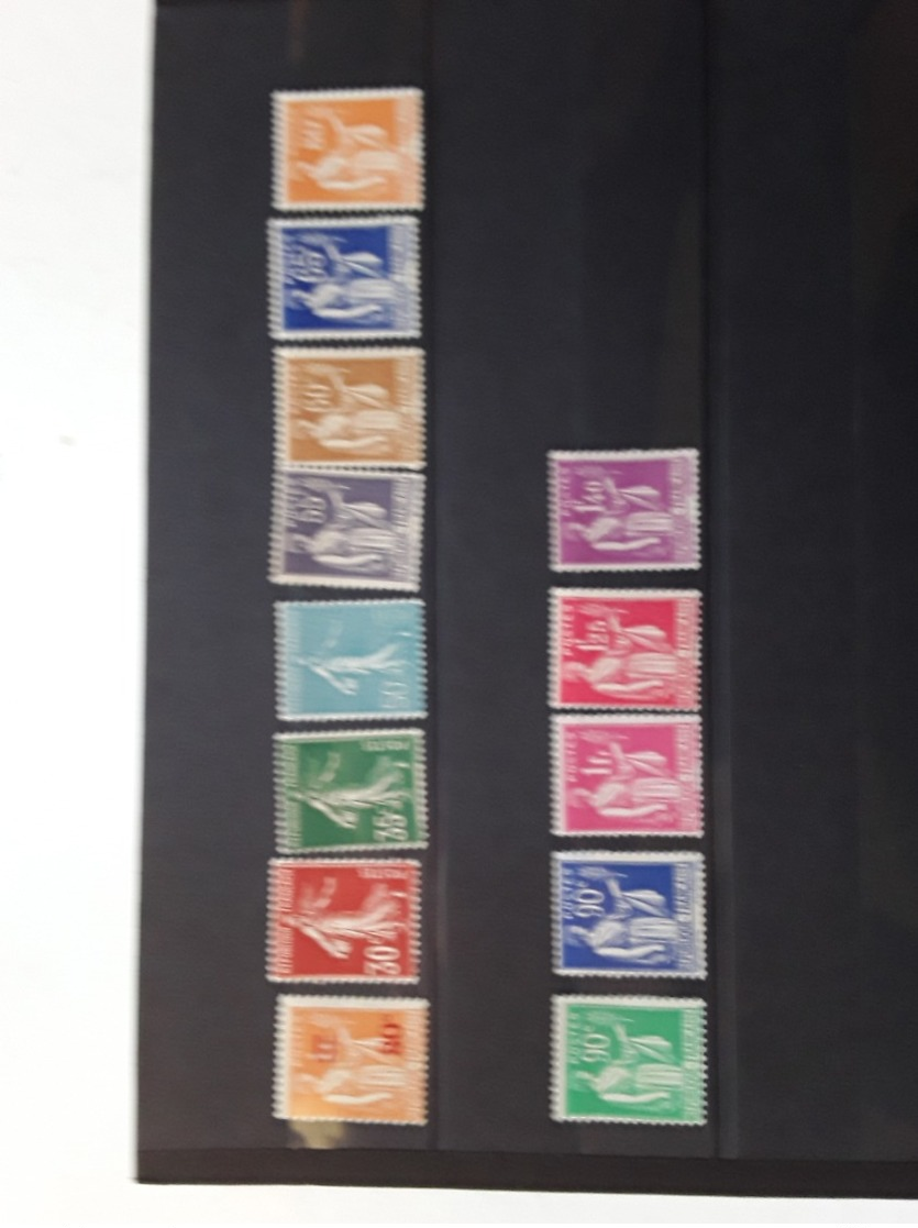France 1935 à  1937**, Cote 1031€ - Neufs