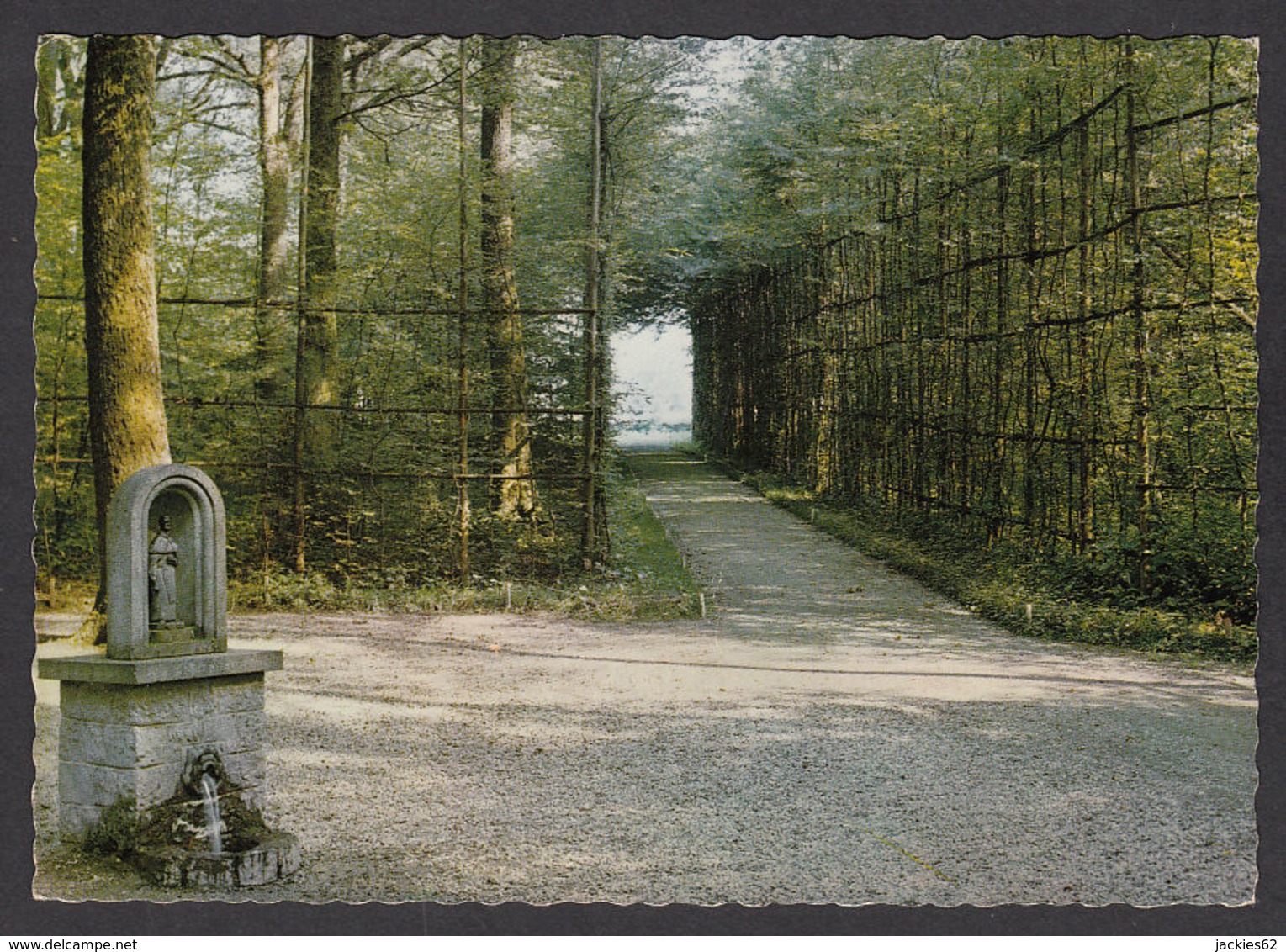 105668/ COUVIN, Bruly-de-Pesche, Entrée Du Q.G. D'Hitler - Couvin