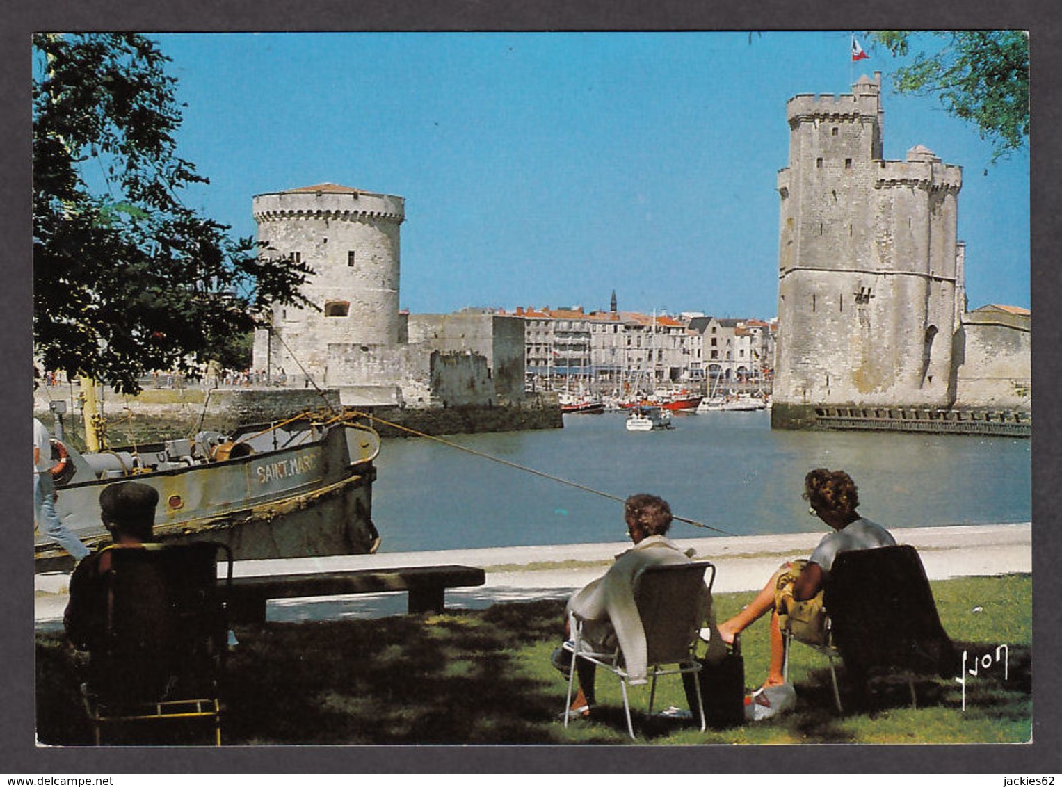 75299/ LA ROCHELLE, L'entrée Du Vieux Port Et Les Tours - La Rochelle