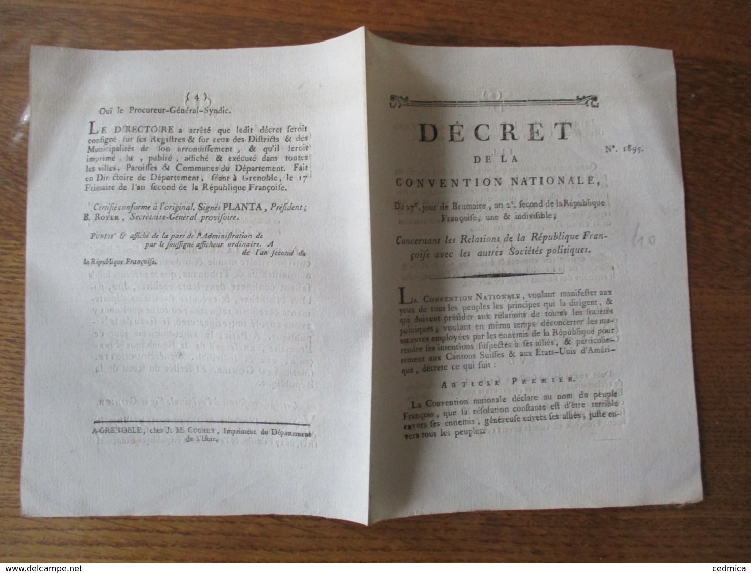 DECRET DE LA CONVENTION NATIONALE DU 27e JOUR DE BRUMAIRE AN 2 CONCERNANT LES RELATIONS DE LA REPUBLIQUE FRANCAISE AVEC - Décrets & Lois