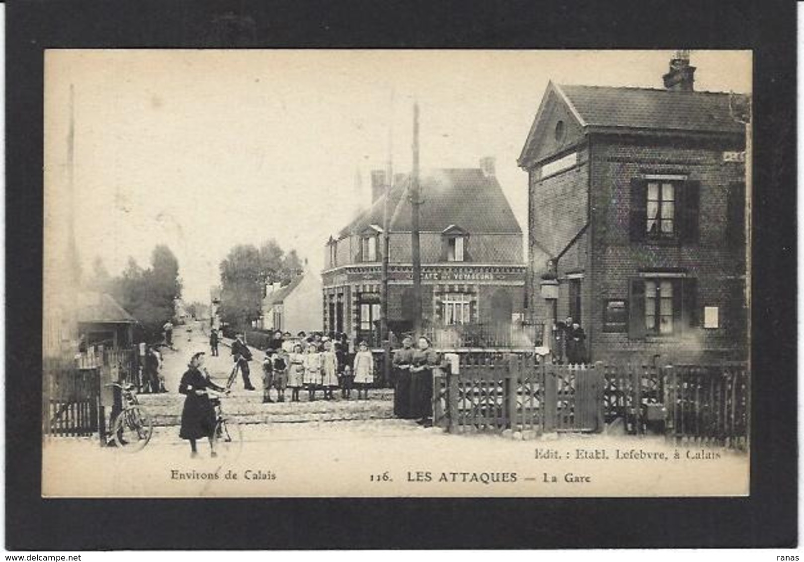 CPA Pas De Calais 62 Les Attaques Gare Chemin De Fer Passage à Niveau Environ De Calais Non Circulé - Altri & Non Classificati