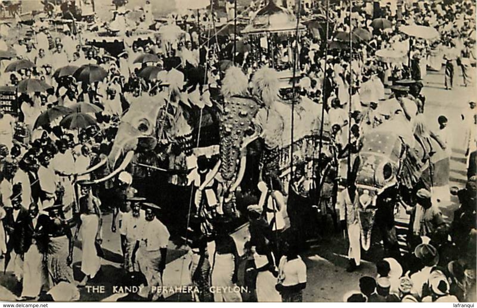 Pays Div -ref U554- Sri Lanka - Ceylon - Ceylan - The Kandy Perahera - Elephants - Elephant   - - Sri Lanka (Ceylon)